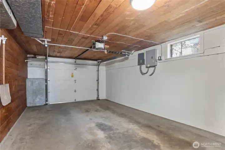 Attached 1-car garage.