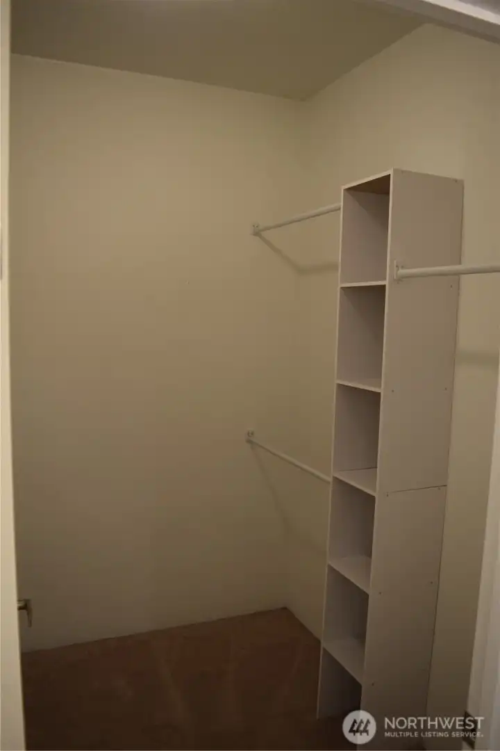 Walkin Closet Walkin Closet