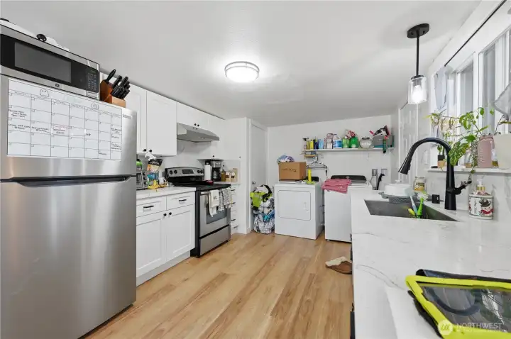 505 Kitchen/laundry 505 Kitchen/laundry