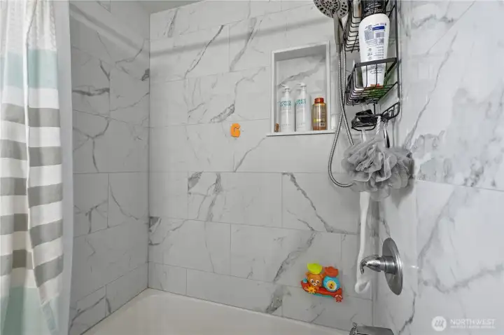 507 Shower 507 Shower
