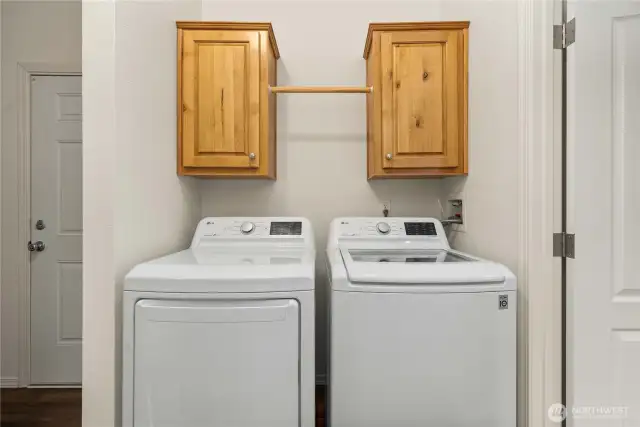 Laundry Space: Convenient in-unit laundry with extra storage space.
