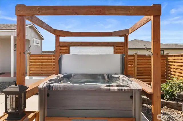 Hot tub included!
