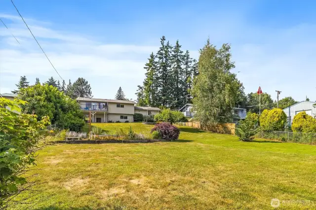 Property goes from King Avenue down to King Mountain Road