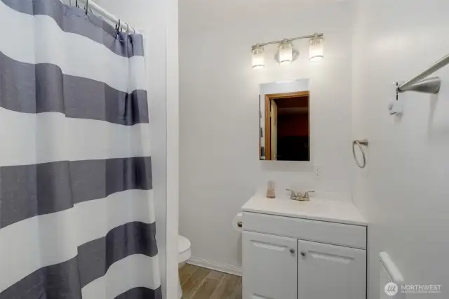 bath off primary