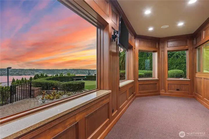 Fitness area with view