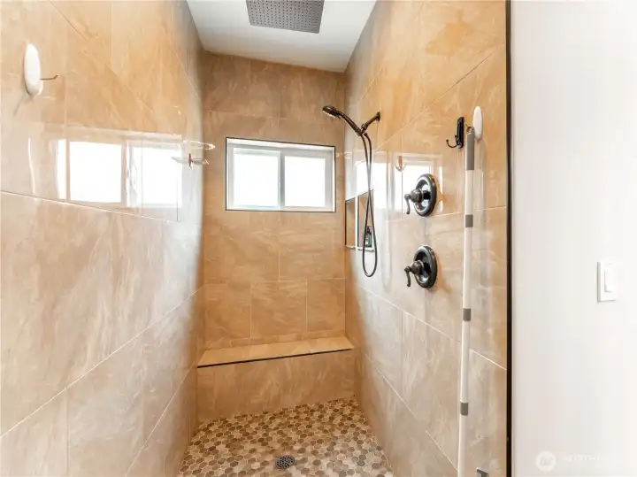 Master Walk-in Shower