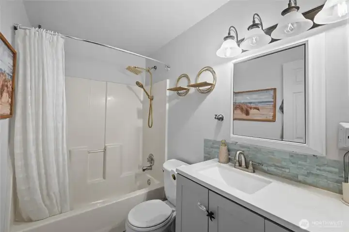 Upstairs bathroom.