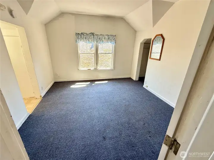 Unit Four Studio - Living area