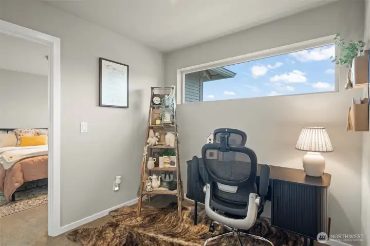 Bonus Room / Loft Nook