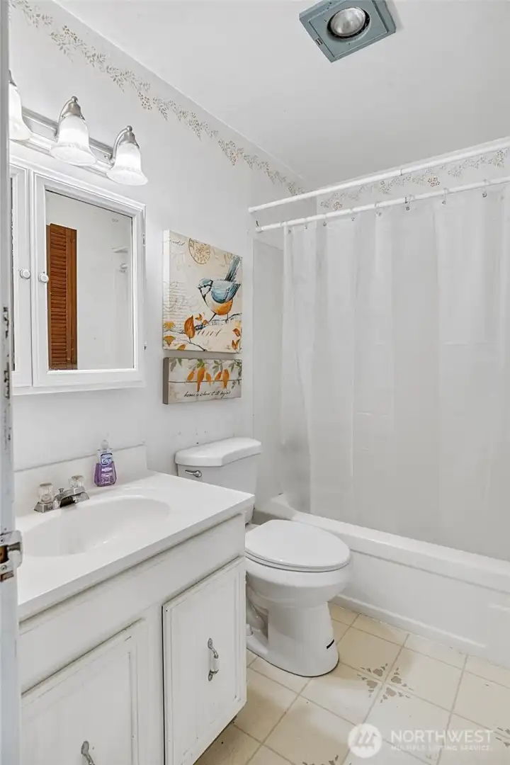 Full Bathroom Downstairs