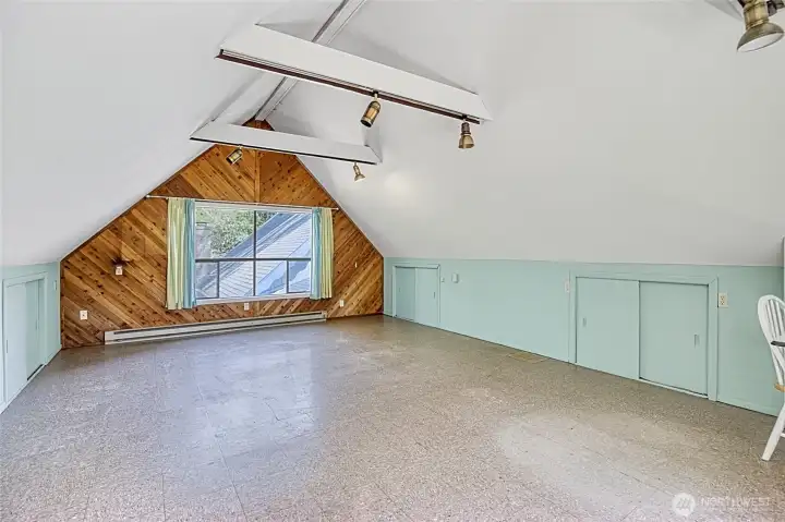 Bonus Room Above Garage - Hobby Room, Studio or Office