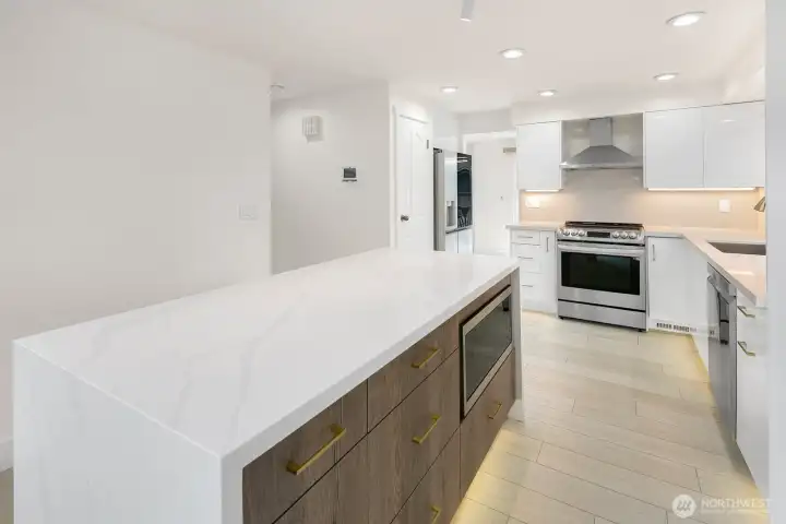 Gorgeous Waterfall Quartz Island with Storage and Integrated Microwave