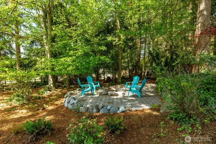 Cozy firepit area