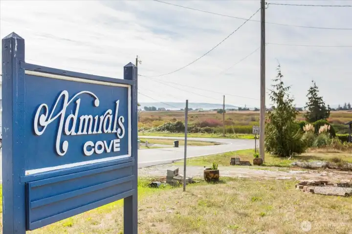 Entering Admirals Cove beach community