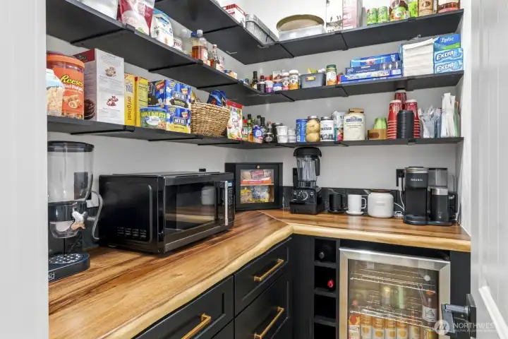 Walk in pantry, complete w/beverage fridge
