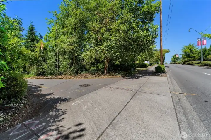 Looking North from the 228th Ave SE entrance