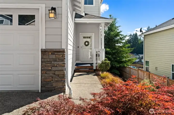 Beautiful mature, Landscaping Beautiful mature, Landscaping