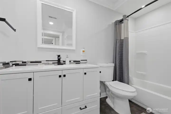 Main Bath Main Bath