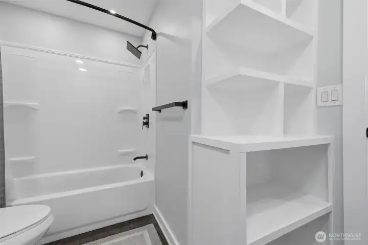 Main Bath with Custom Shelving Main Bath with Custom Shelving