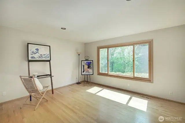 Bonus family/recreation room with peaceful natural views