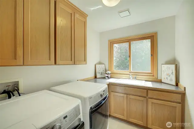 Full sized laundry room