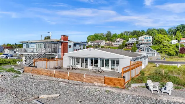 Waterfront living at its best!