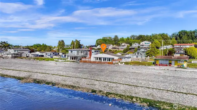 Beachfront at it's best!