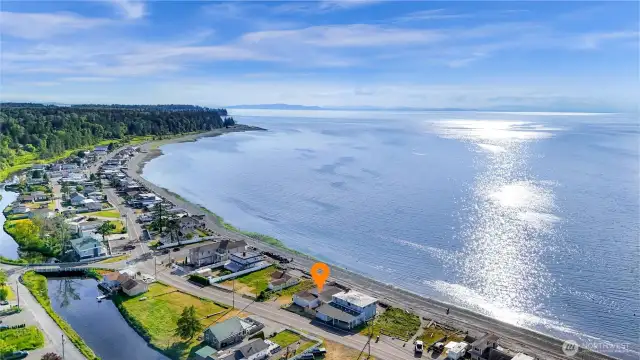 Rare opportunity to own Bay front!