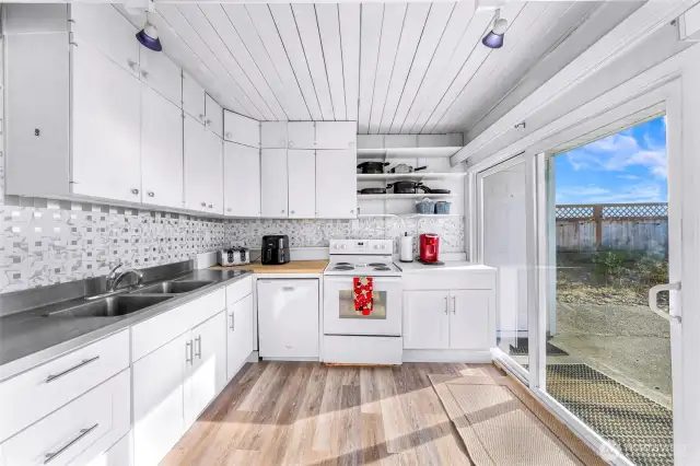 Perfect size kitchen!