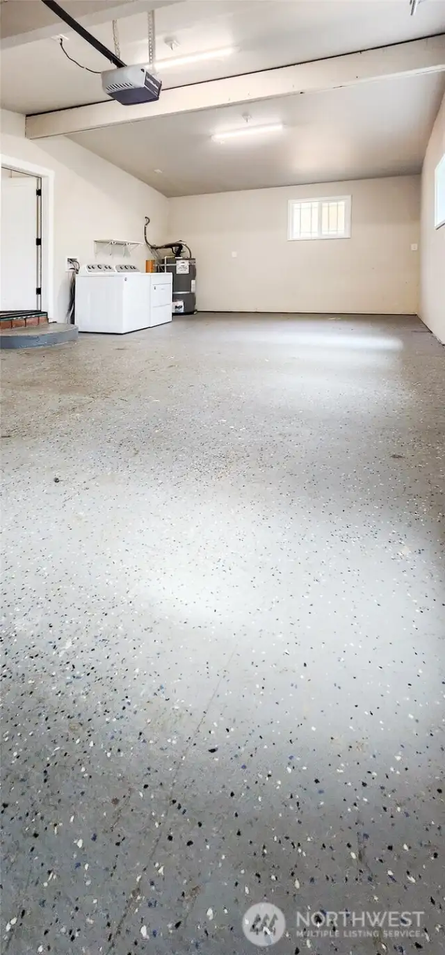 Extra-Deep Tandem garage