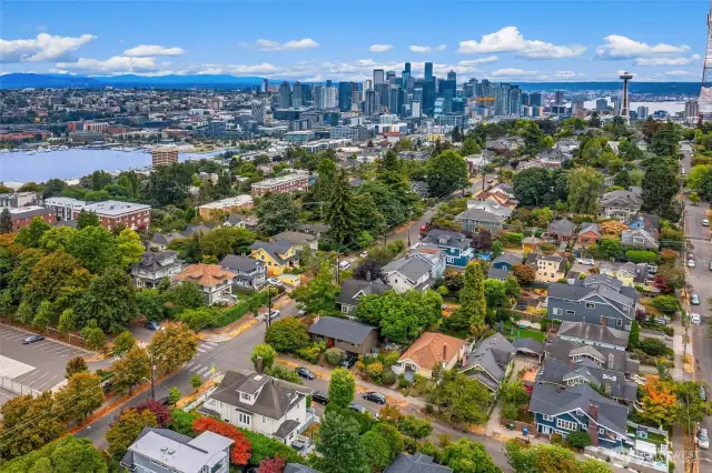The images included in this listing are artist's renderings and are for illustrative purposes only. They represent the proposed design and layout of the property and may not reflect the final construction, finishes, or features. Actual features, finishes, and dimensions may differ from those shown.