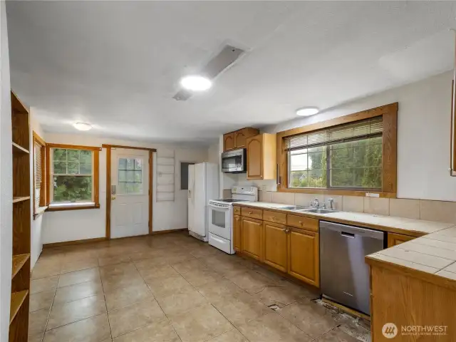 Large footprint for your kitchen!
