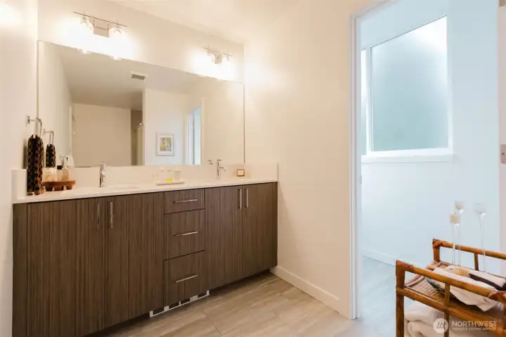 3rd Floor Bathroom