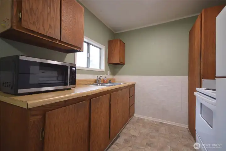 Flex area above the garage