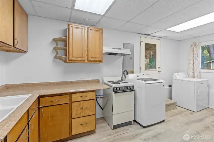 Lower level kitchen/utility room