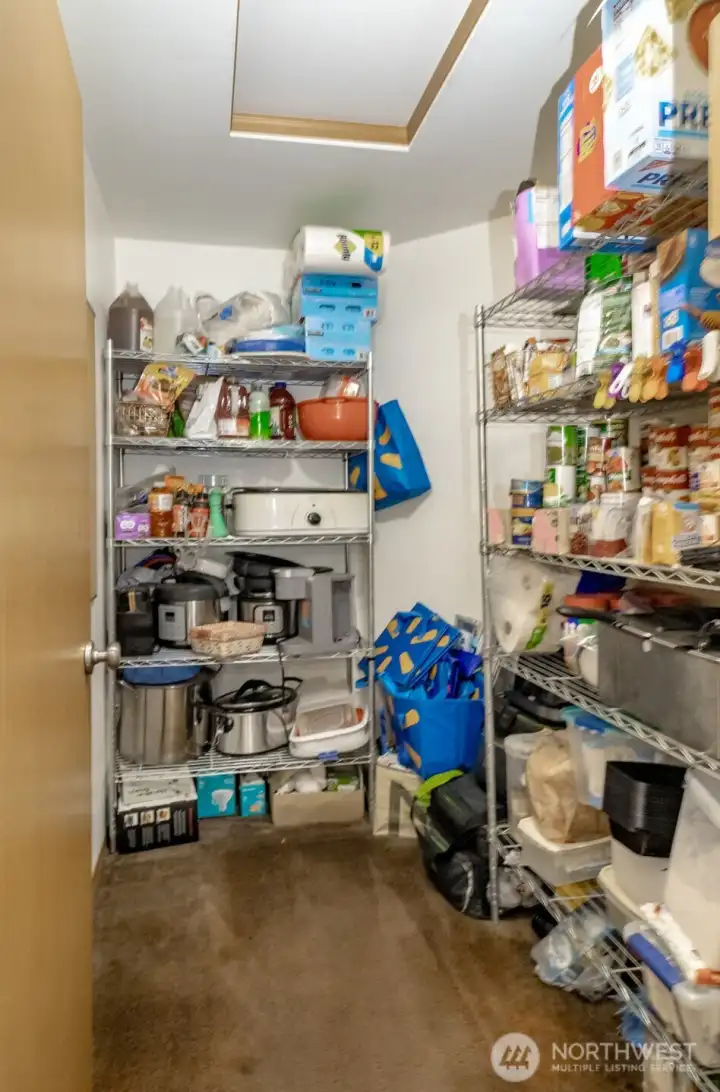 Huge walk in pantry!