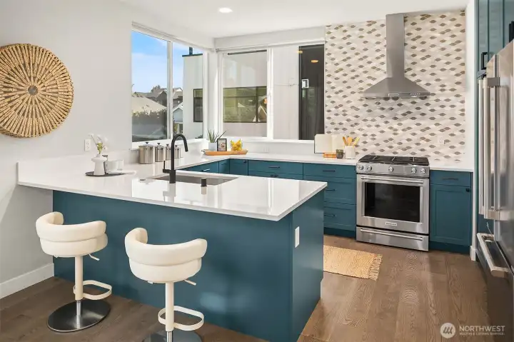 Eating bar of kitchen.