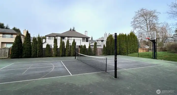 Tennis Court/ Sport Court/ Basketball/ Playground