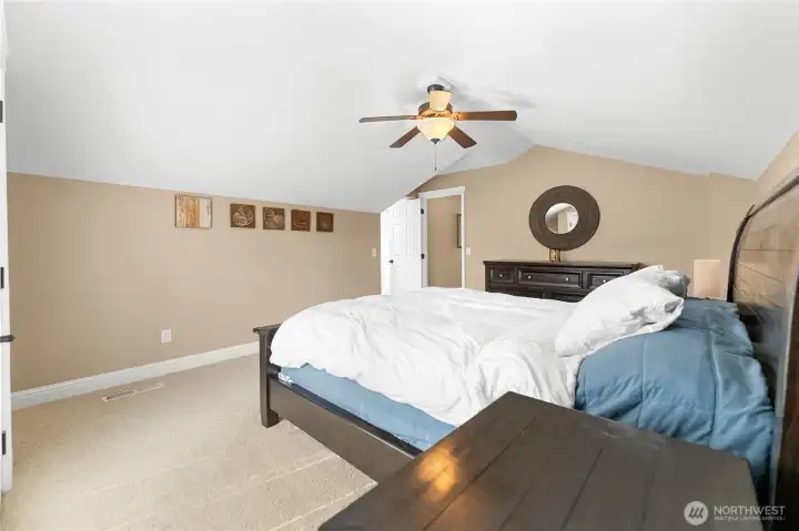 Primary Suite alternate view