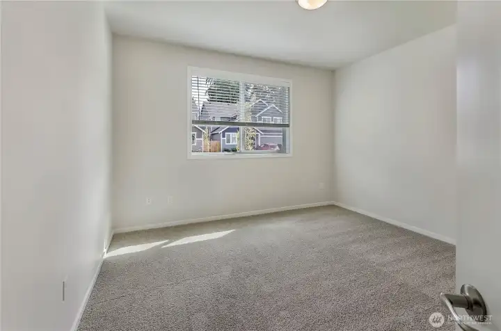 Photos are sample photos of a previously built Elbe plan in the community.