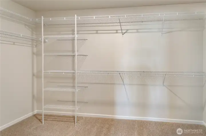 Photos are sample photos of a previously built Elbe plan in the community.