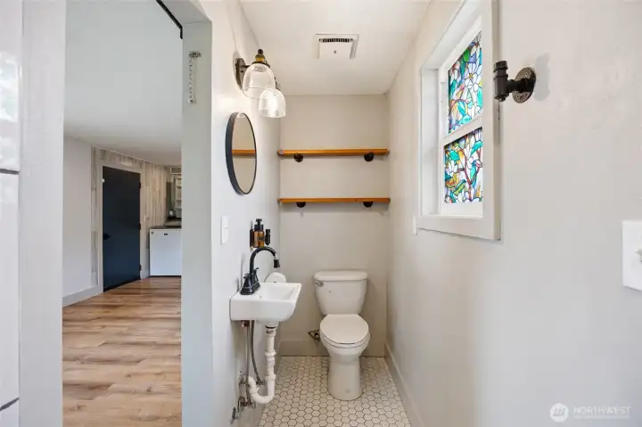Bathroom in 4th bedroom