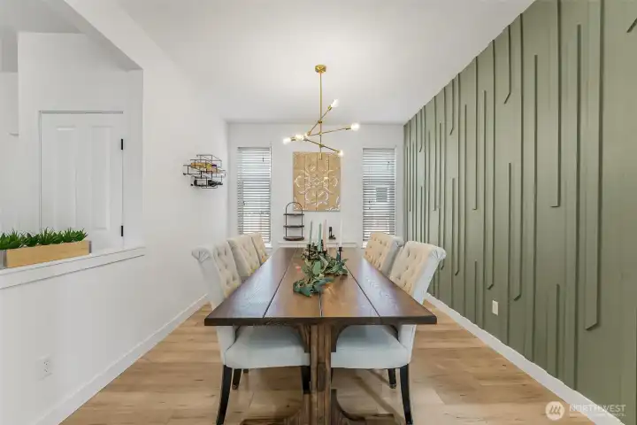 Designer touches in entertainment size dining room. Designer touches in entertainment size dining room.