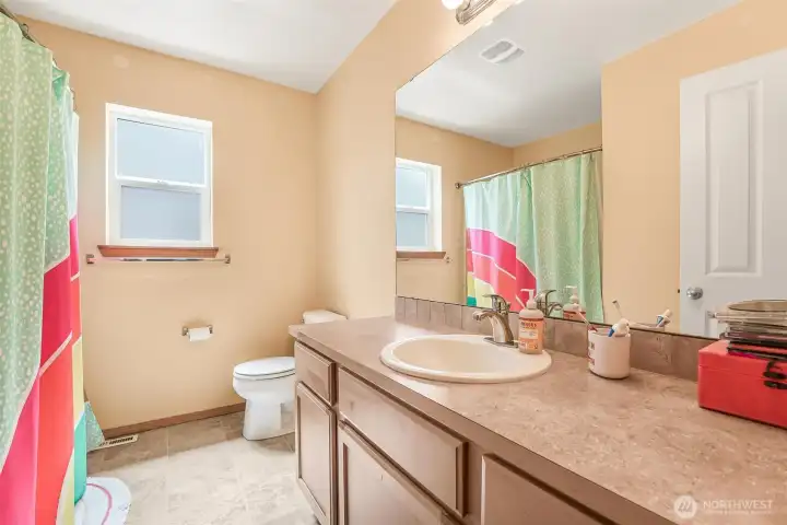 Main hall bath upstairs. Main hall bath upstairs.
