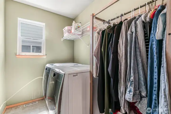 Desirable upstairs laundry room. Washer and dryer can stay! Desirable upstairs laundry room. Washer and dryer can stay!