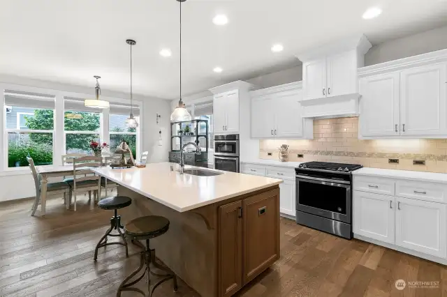 Large Kitchen Island with Eating Space