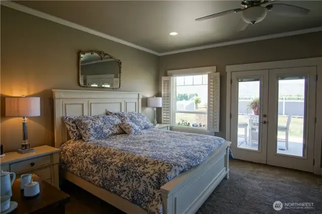 Master bedroom entrance.