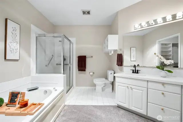 Double vanity walk in shower