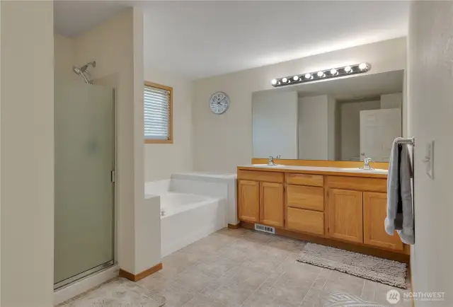 5 Pieces Master Bath