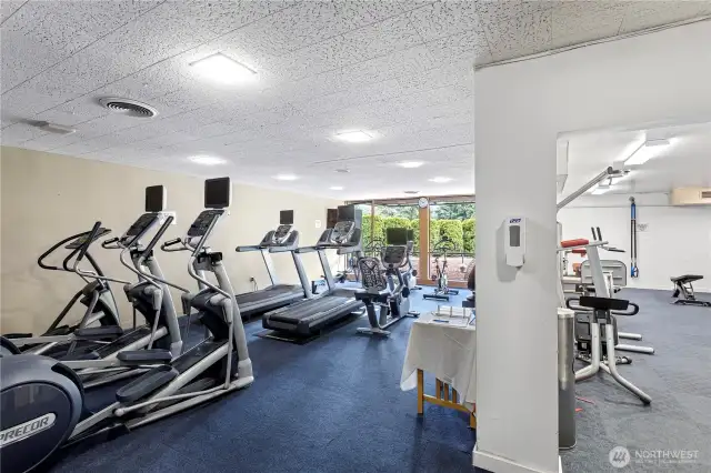 The exercise room includes lots of equipment to accommodate your favorite workout. Additional mat area provides a great space to stretch or do yoga. As they say, "No pain, no gain!"